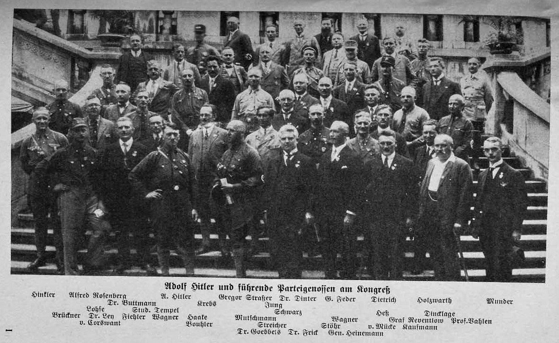 Group photo of party members in Nuremberg at the 1927 RPT